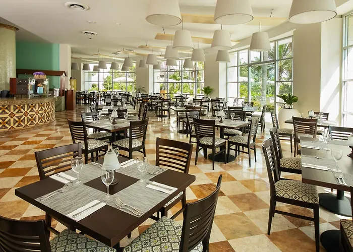 Grand Ocean Breeze Acapulco