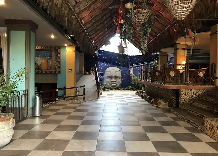 Hotel Club Del Sol Acapulco By Ng Hoteles